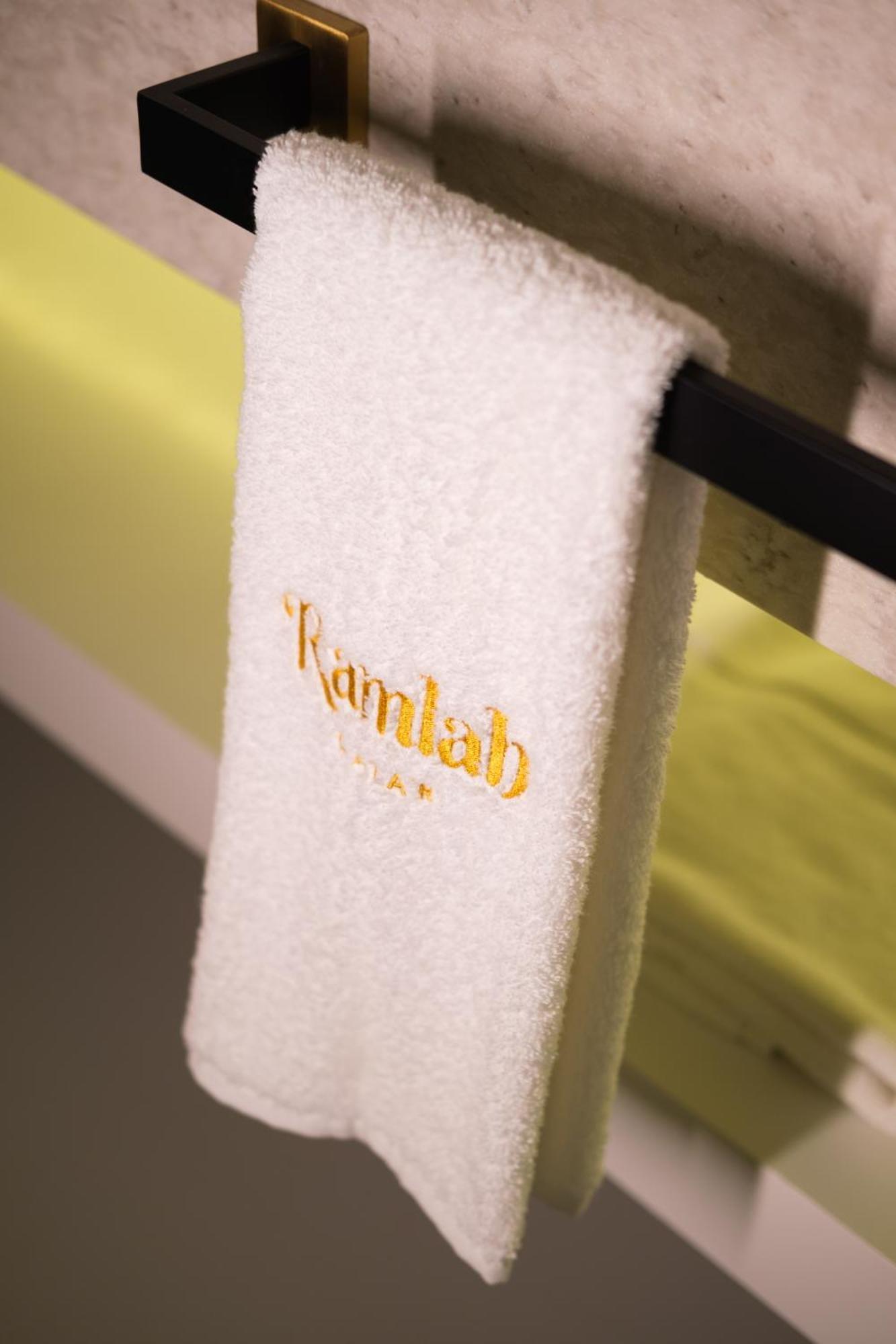 Ramlah Resort Qatar 乌姆赛义德 外观 照片